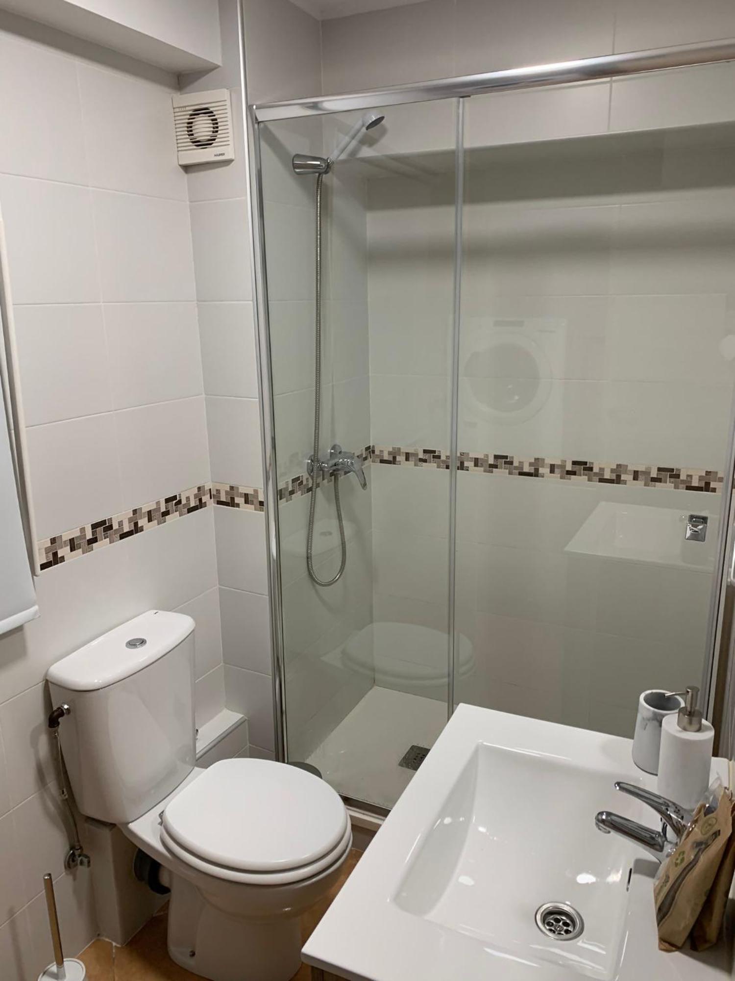 Apartamento Avenida Velazquez Planta Primera Малага Экстерьер фото